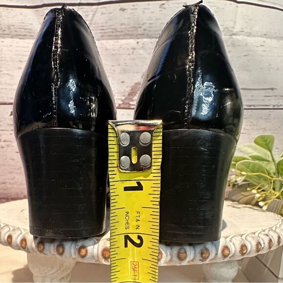 Bandolino Black Patent Leather Square Toe Crocodile Loafer -Slip-ons Size 6.5M - Picture 7 of 9